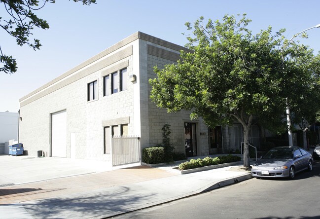 Plus de détails pour 11636 Goldring Rd, Arcadia, CA - Industriel à louer