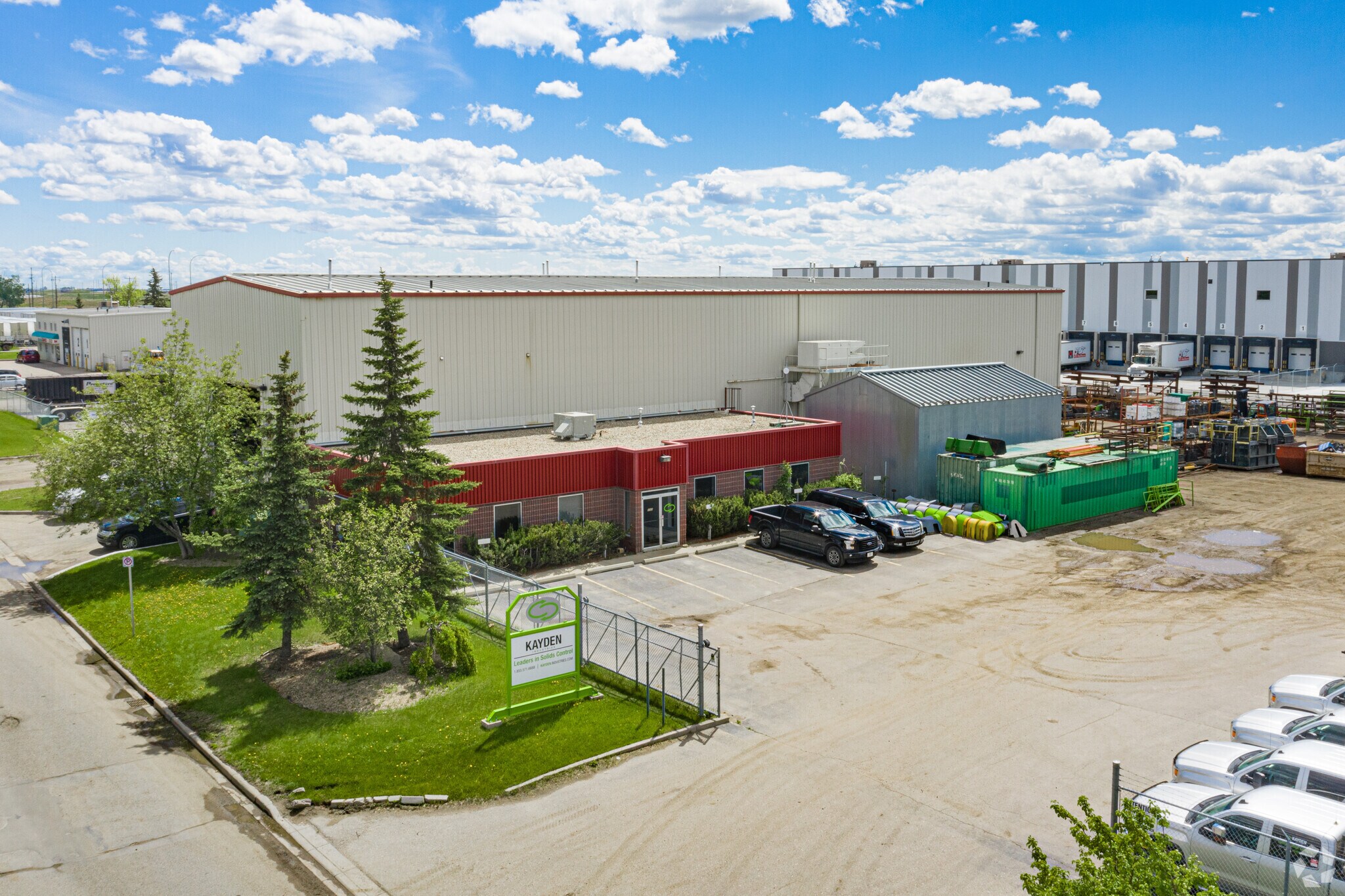 5505 56th Ave SE, Calgary, AB à vendre Photo principale- Image 1 de 1