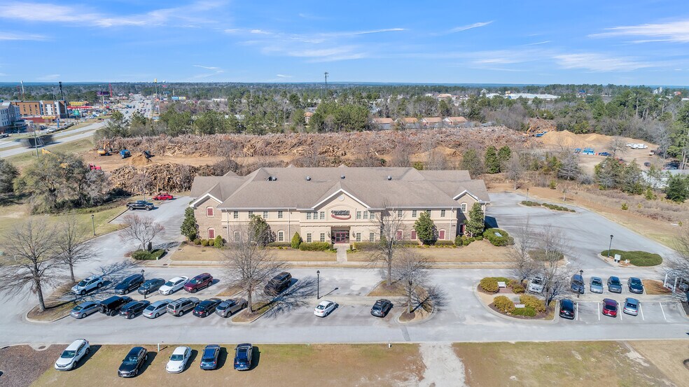 1706 Magnolia Way, Augusta, GA à vendre - Photo du bâtiment - Image 3 de 32