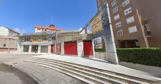 Plus de détails pour Rúa Da Ponte Da Veiga, 10, Vigo - Commerce de détail à vendre