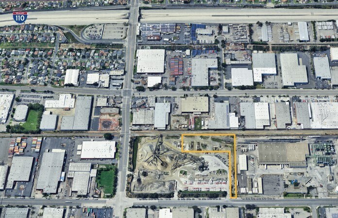 13925 S Broadway, Los Angeles, CA à vendre Photo du bâtiment- Image 1 de 4