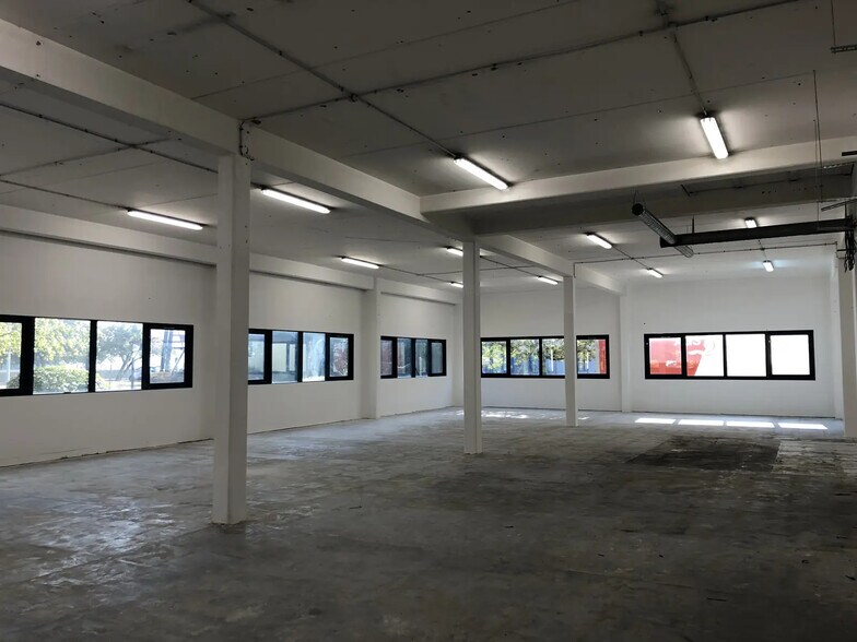 Flex dans Villeneuve-la-Garenne à louer - Photo intérieure - Image 3 de 4