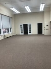 303-305 Fifth Ave, New York, NY for lease Interior Photo- Image 2 of 4