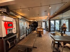 520 E Cooper Ave, Aspen, CO à louer Photo intérieure- Image 2 de 10