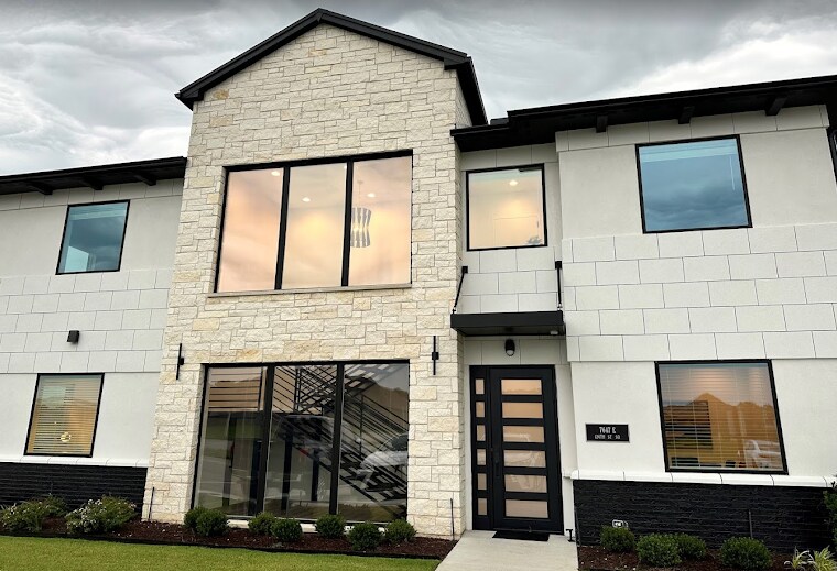 7631 E 126th St S, Bixby, OK for sale Primary Photo- Image 1 of 6