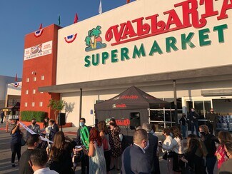 Plus de détails pour Jackson St, Indio, CA - Commerce de détail à louer