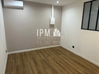 Plus de détails pour Bureau à vendre