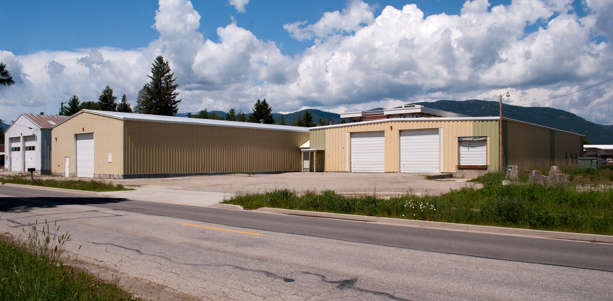 1308 Ontario St, Sandpoint, ID à louer Photo du bâtiment- Image 1 de 24