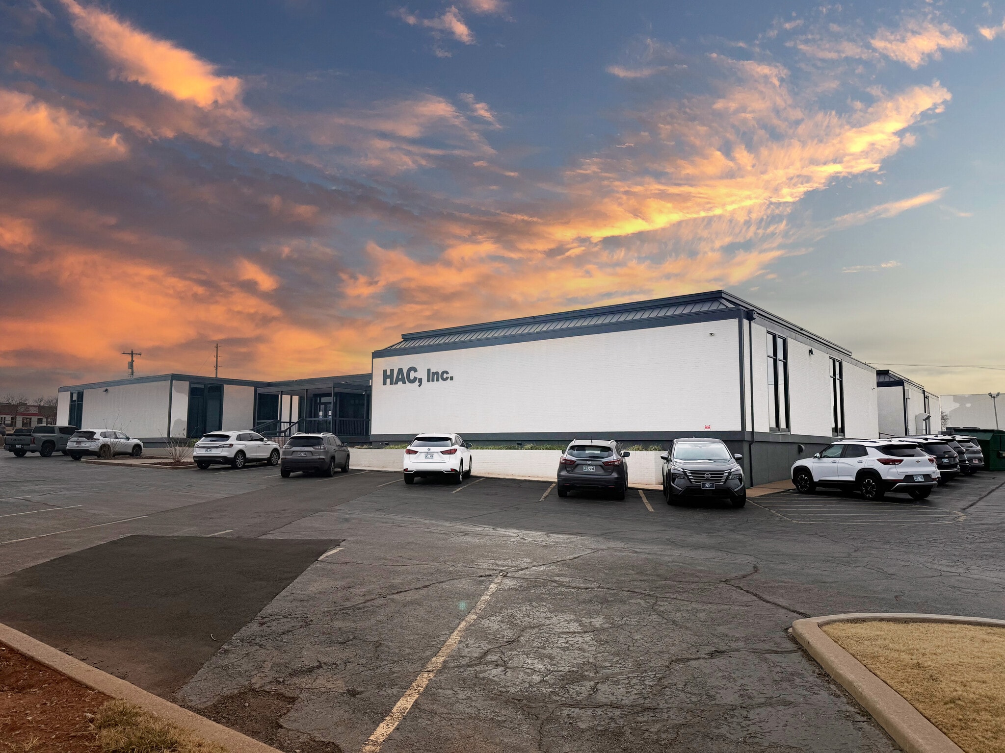 390 NE 36th St, Oklahoma City, OK for lease Building Photo- Image 1 of 14