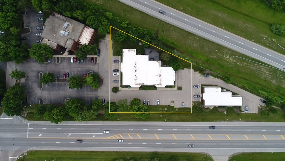 9009 Springboro Pike, Miamisburg, OH à vendre - Photo du bâtiment - Image 2 de 15