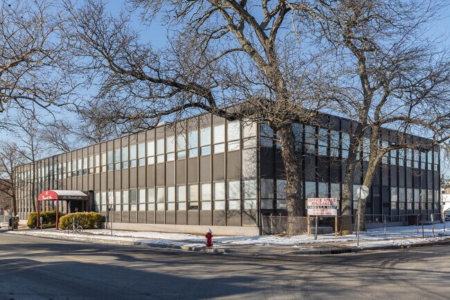 Plus de détails pour 65 Roosevelt Ave, Valley Stream, NY - Bureau à louer