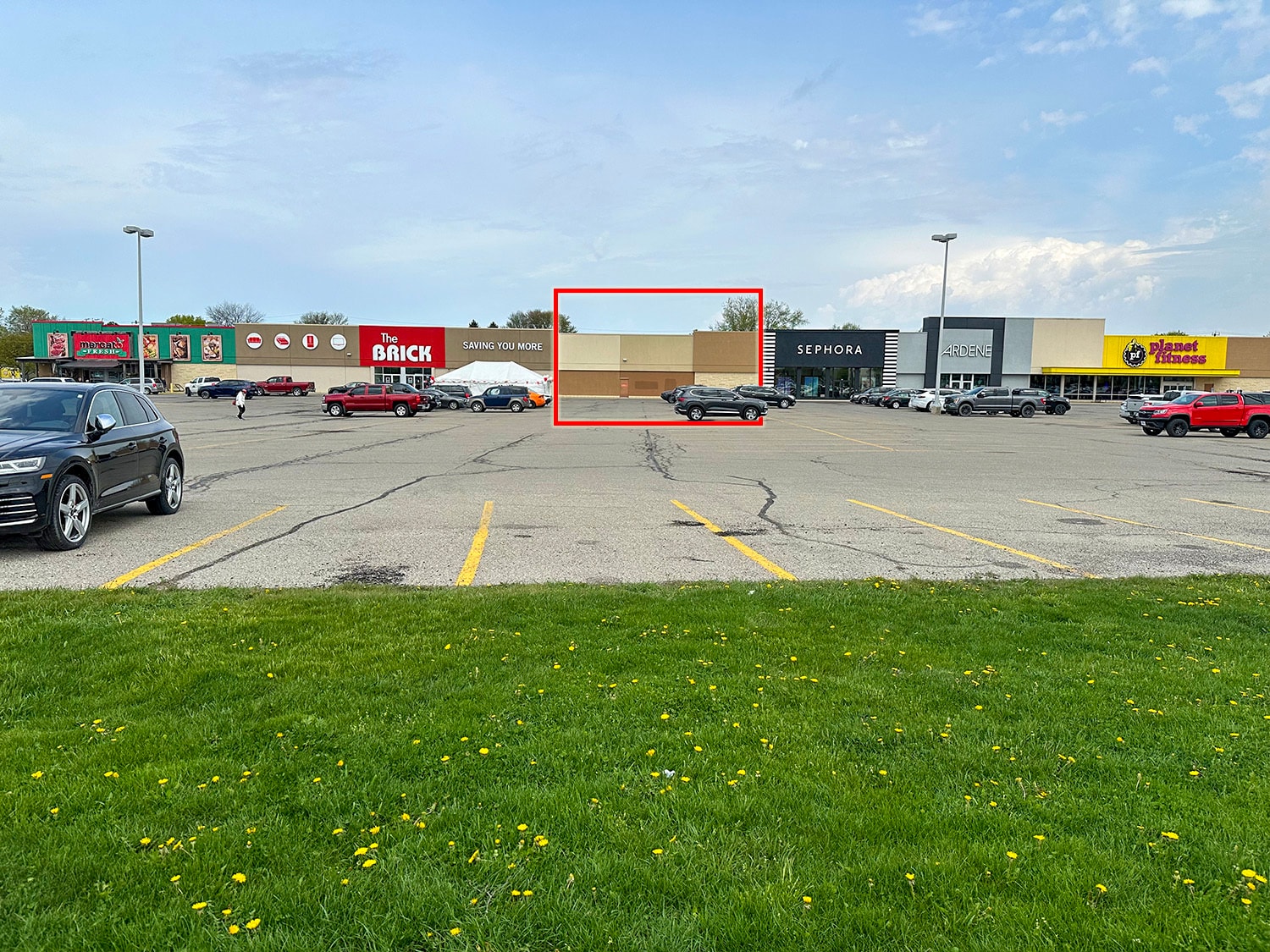 671 Grand Ave W, Chatham, ON for lease Building Photo- Image 1 of 2