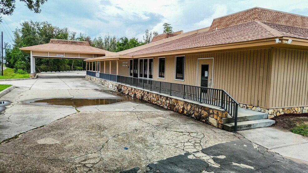 1600 Jenks Ave, Panama City, FL à vendre - Photo du bâtiment - Image 3 de 71