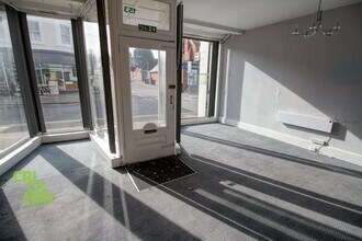 153 High St, Hurstpierpoint for lease Interior Photo- Image 1 of 2