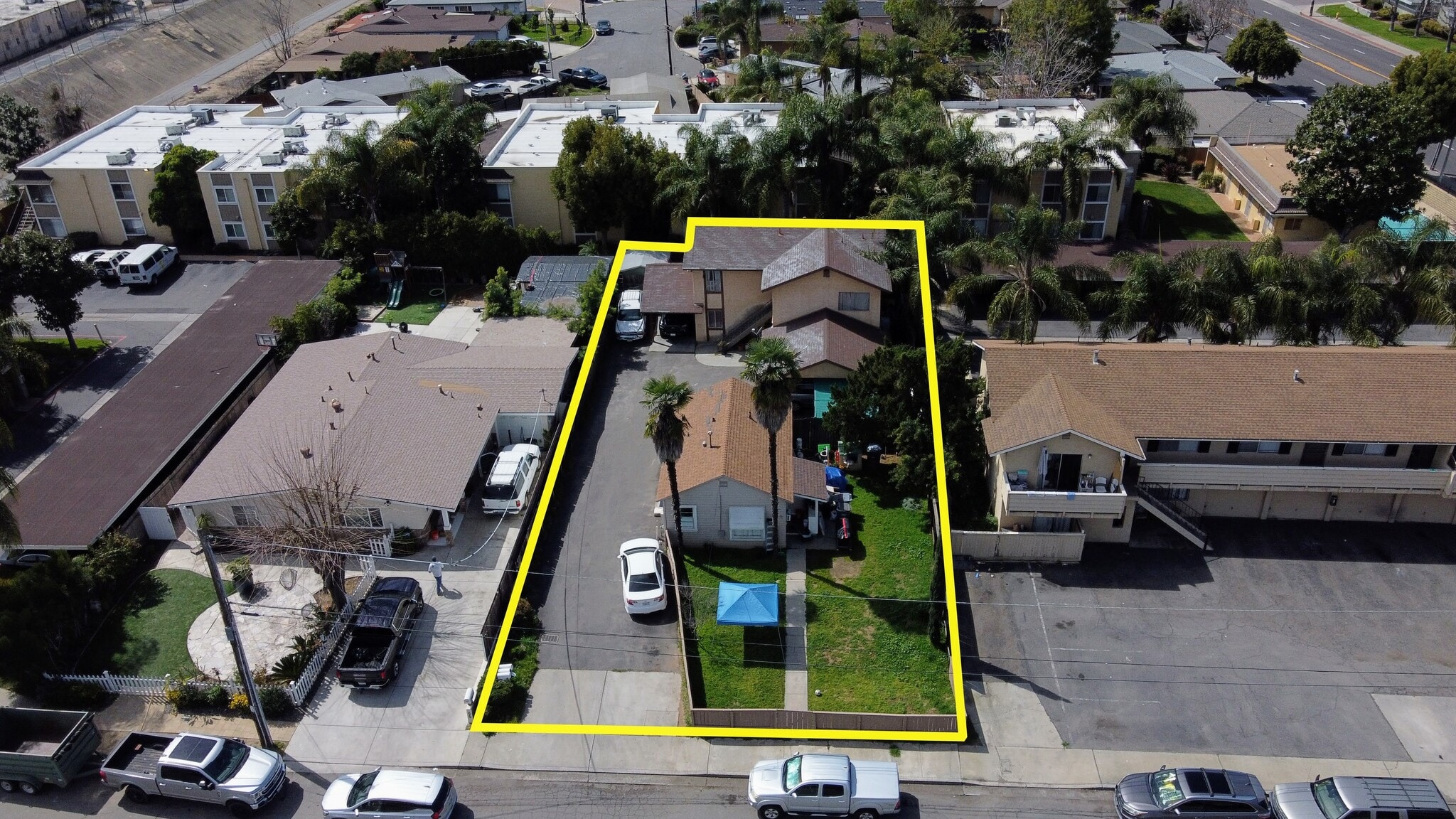 565 N Beech St, Escondido, CA for sale Primary Photo- Image 1 of 39