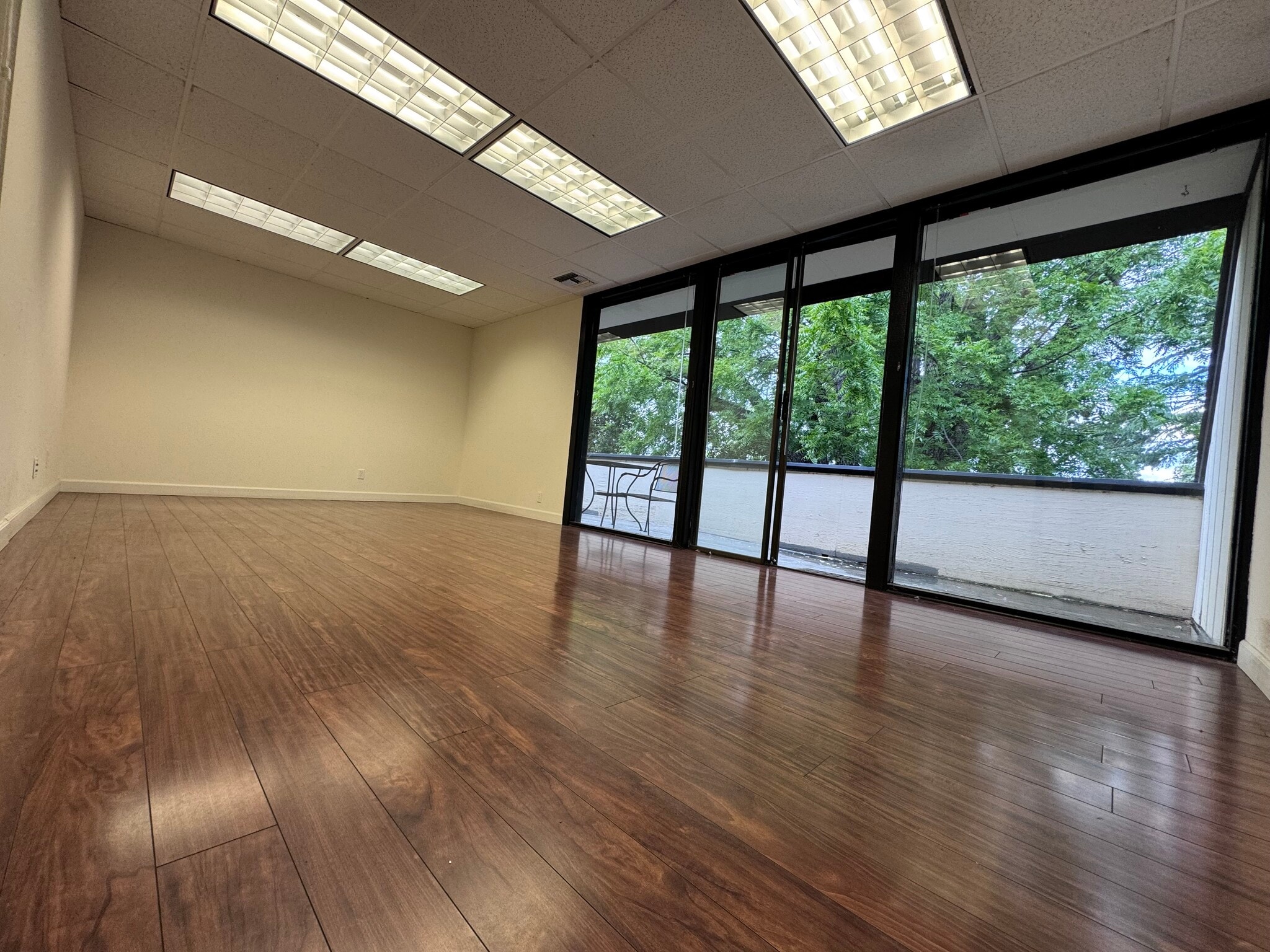 2483 Old Middlefield Way, Mountain View, CA for lease Interior Photo- Image 1 of 2