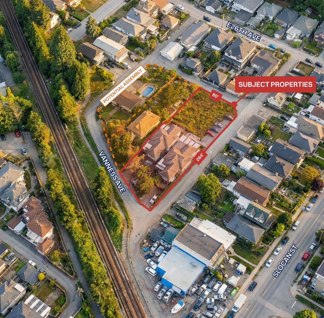 2669-2675 Vanness Av, Vancouver, BC à vendre Aérien- Image 1 de 3