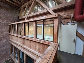 350 Townsend St, San Francisco, CA for lease Interior Photo- Image 1 of 3
