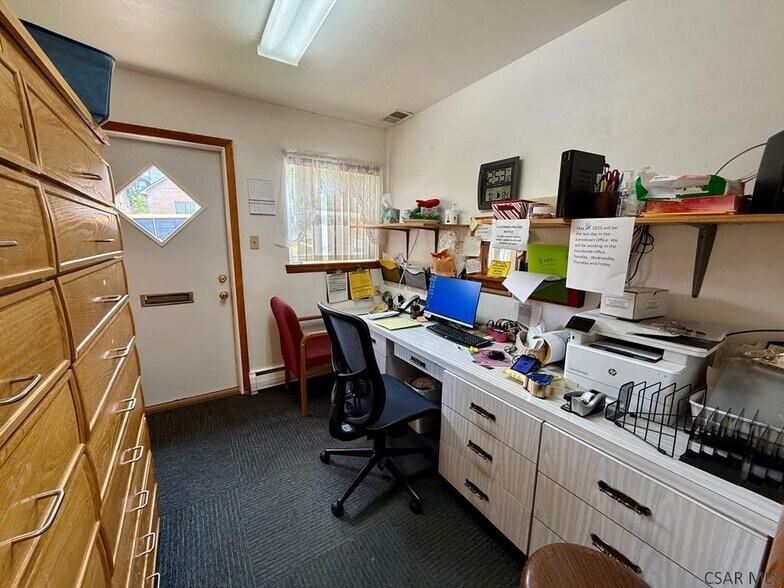 571 Cypress Ave, Johnstown, PA à vendre - Photo intérieure - Image 3 de 11