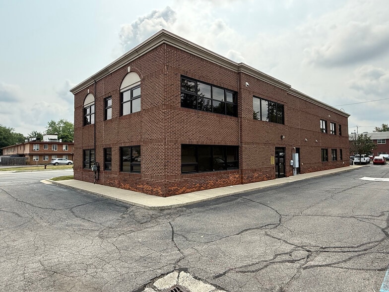 30075 Greenfield Rd, Southfield, MI for sale - Building Photo - Image 2 of 12