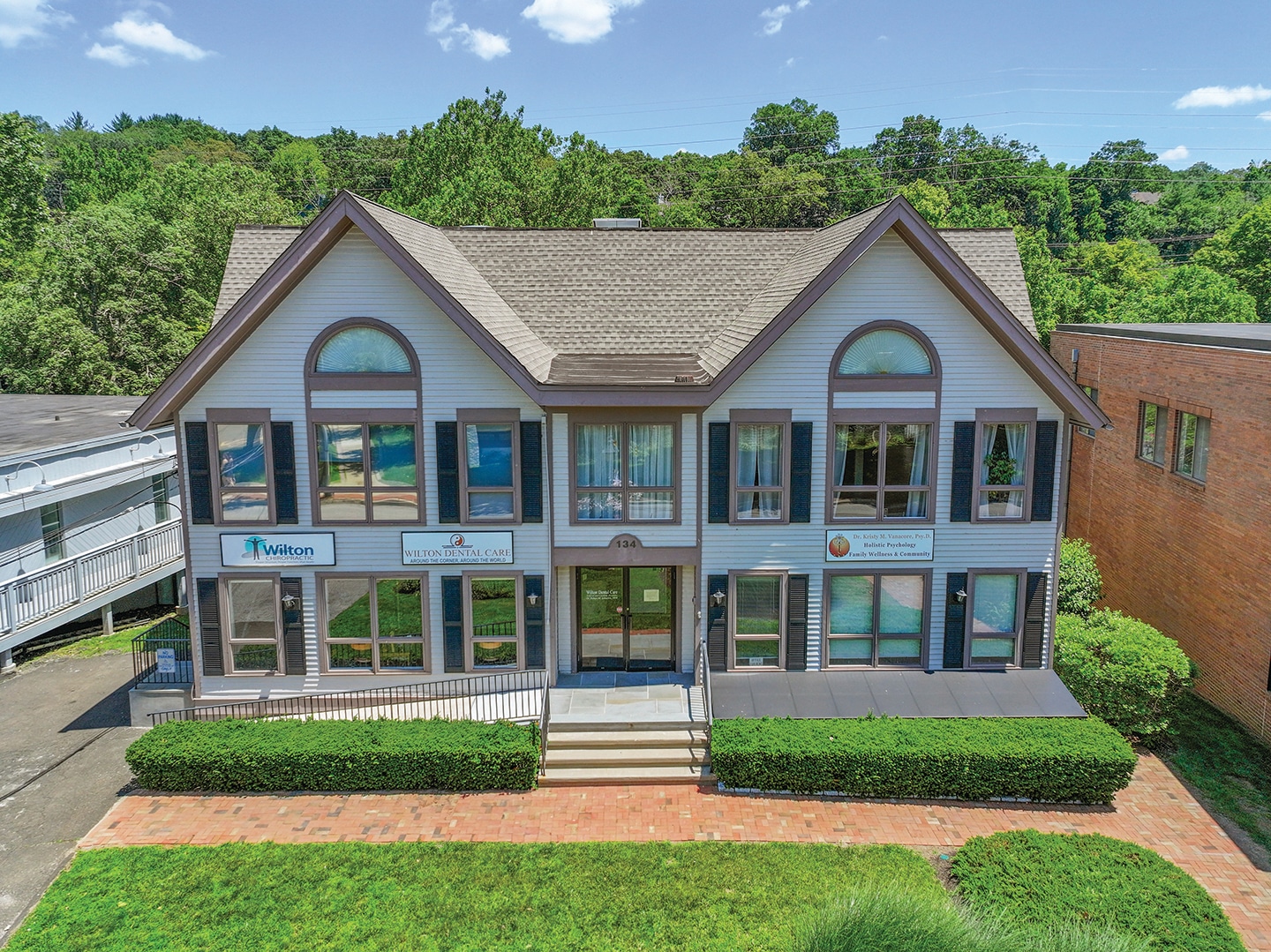 134 Old Ridgefield Rd, Wilton, CT for sale Primary Photo- Image 1 of 8