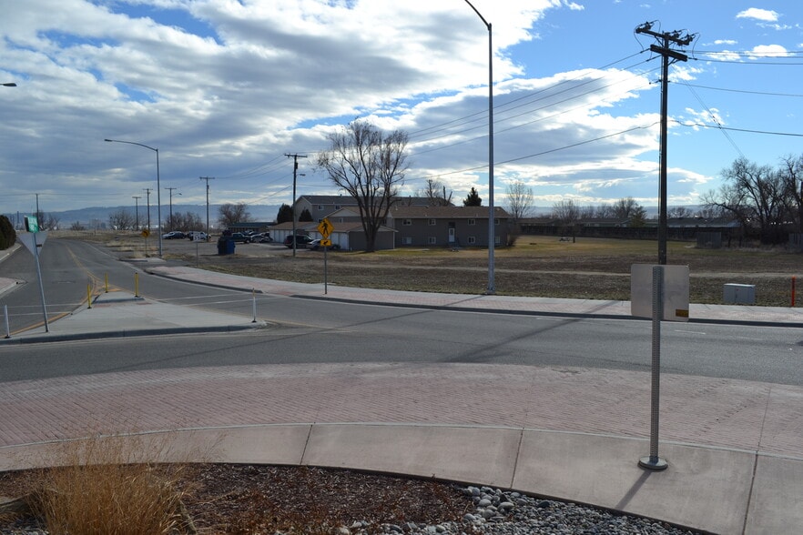 727 Bench Blvd, Billings, MT for sale - Building Photo - Image 3 of 12