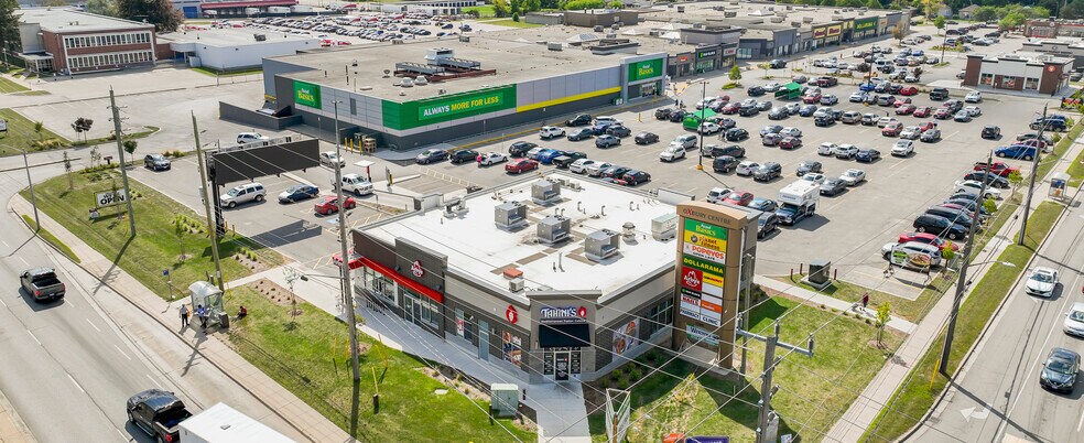 1299 Oxford St E, London, ON à louer - Photo du bâtiment - Image 2 de 11
