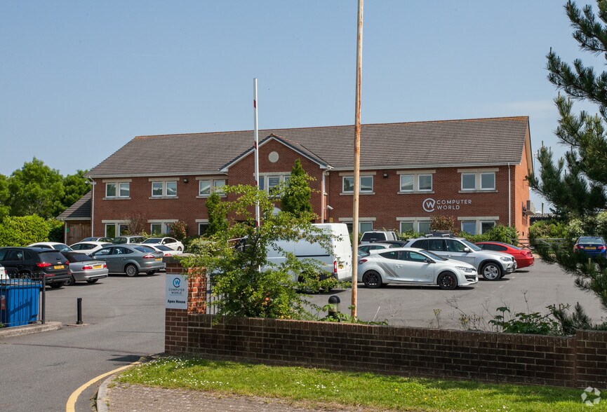 Turner Dr, Yate à vendre - Photo du bâtiment - Image 3 de 3