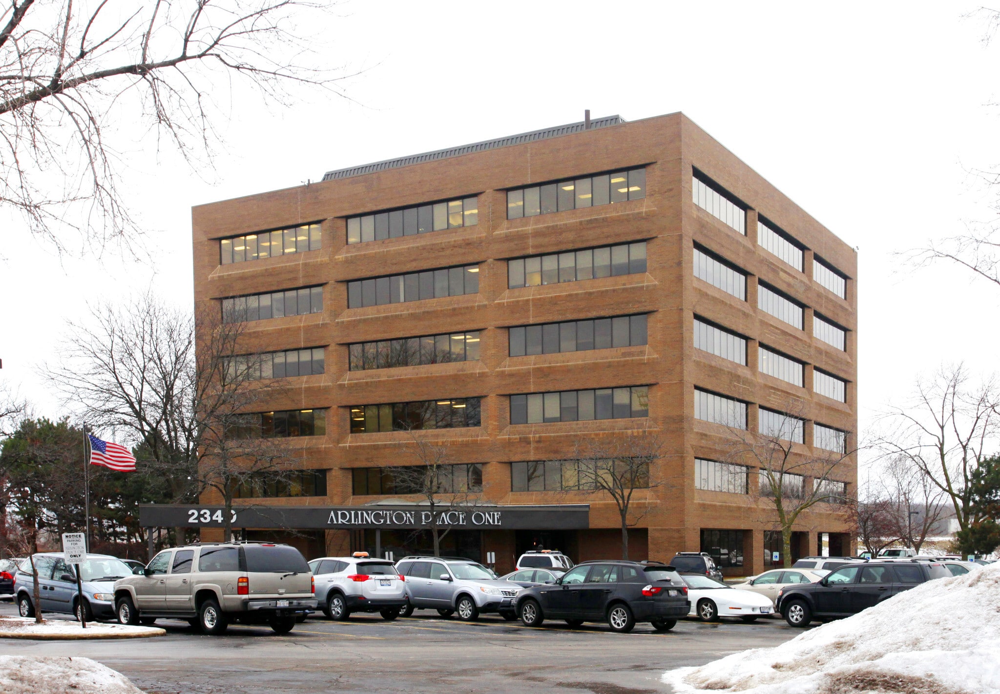 2340 S Arlington Heights Rd, Arlington Heights, IL for lease Building Photo- Image 1 of 7
