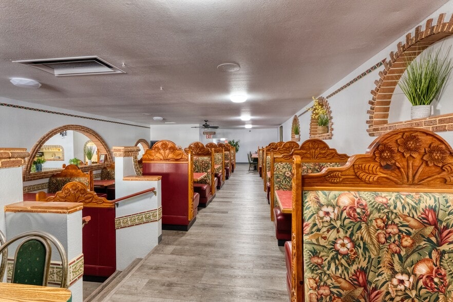 225 S Toppenish Ave, Toppenish, WA à vendre - Photo intérieure - Image 2 de 26