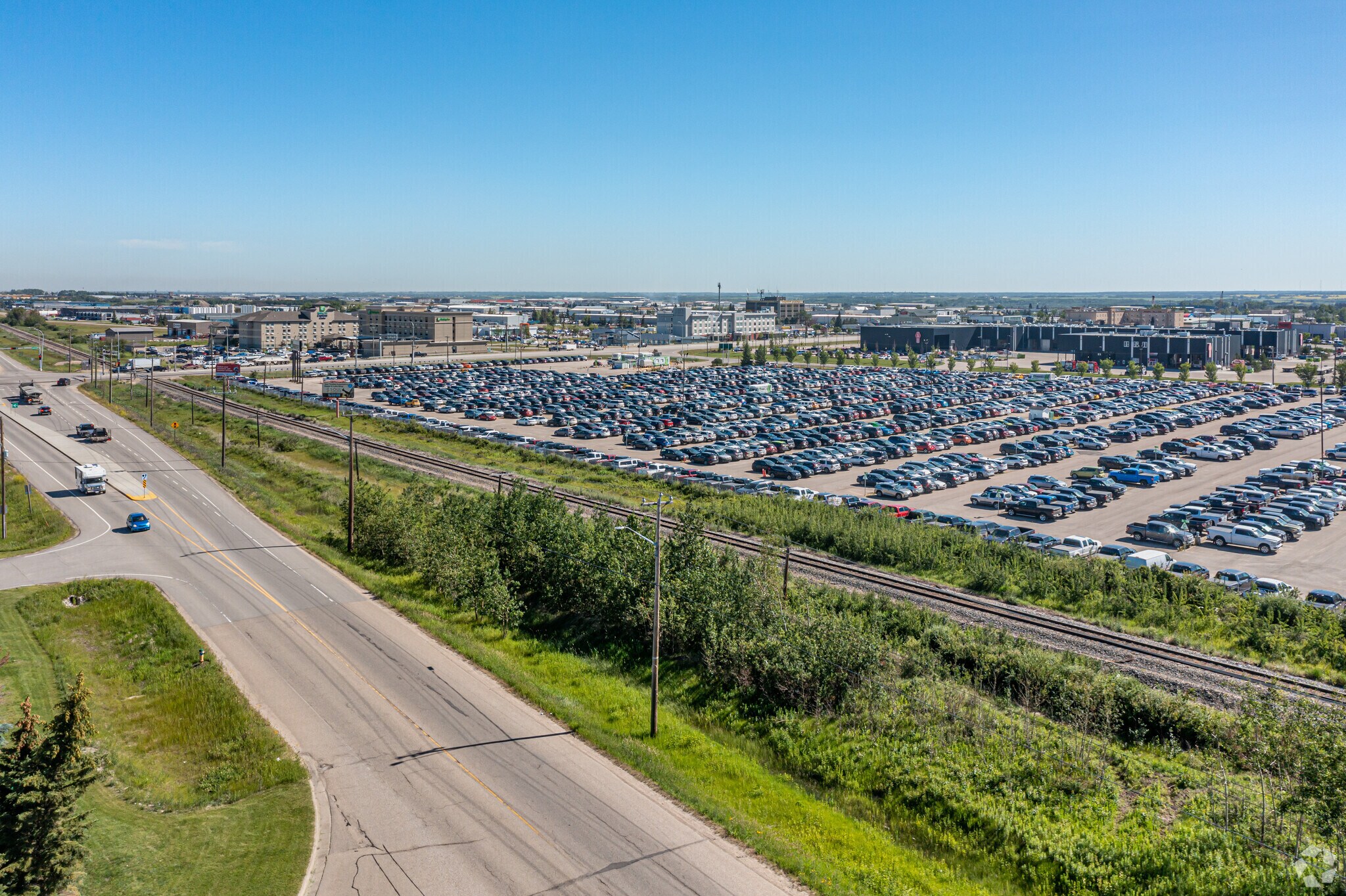 8013 Sparrow Dr, Leduc, AB à vendre Aérien- Image 1 de 4