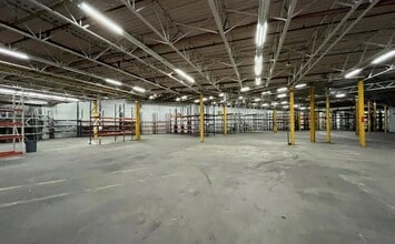 128 Old Brickyard Ln, Berlin, CT à louer Photo intérieure- Image 1 de 2