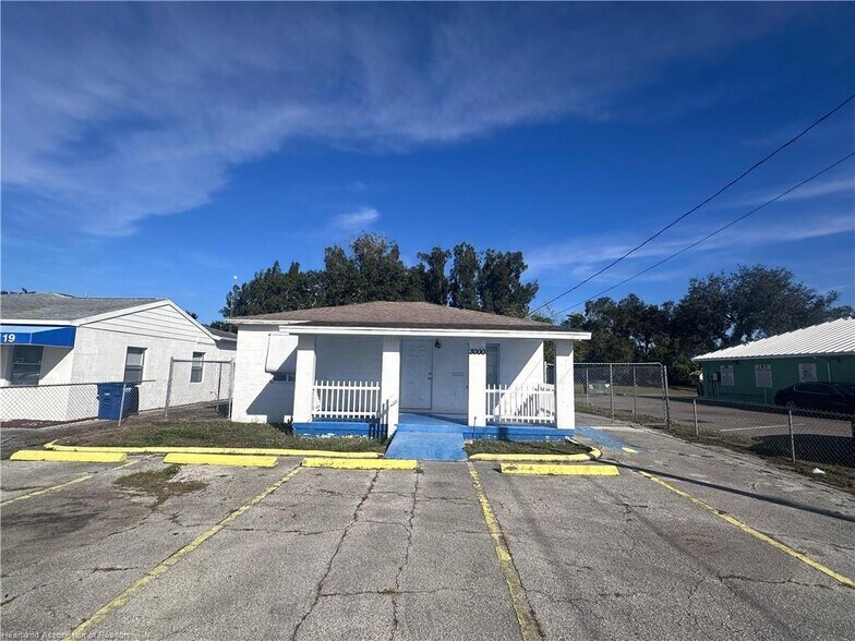 3000 Kenilworth Blvd, Sebring, FL à vendre - Photo du bâtiment - Image 2 de 8