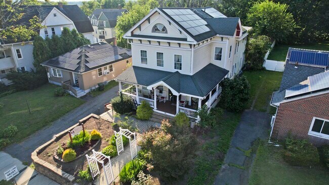 More details for 18 Springfield St, Springfield, MA - Hospitality for Sale