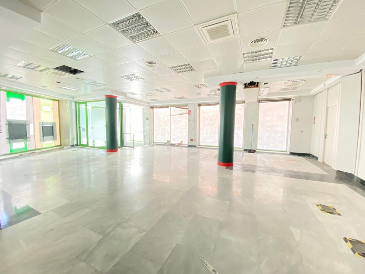 Almería, ALM 04003 - Unit - - - Interior Photo - Image 1 of 6