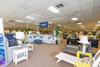 300 Brick Blvd, Brick, NJ for lease Interior Photo- Image 2 of 8
