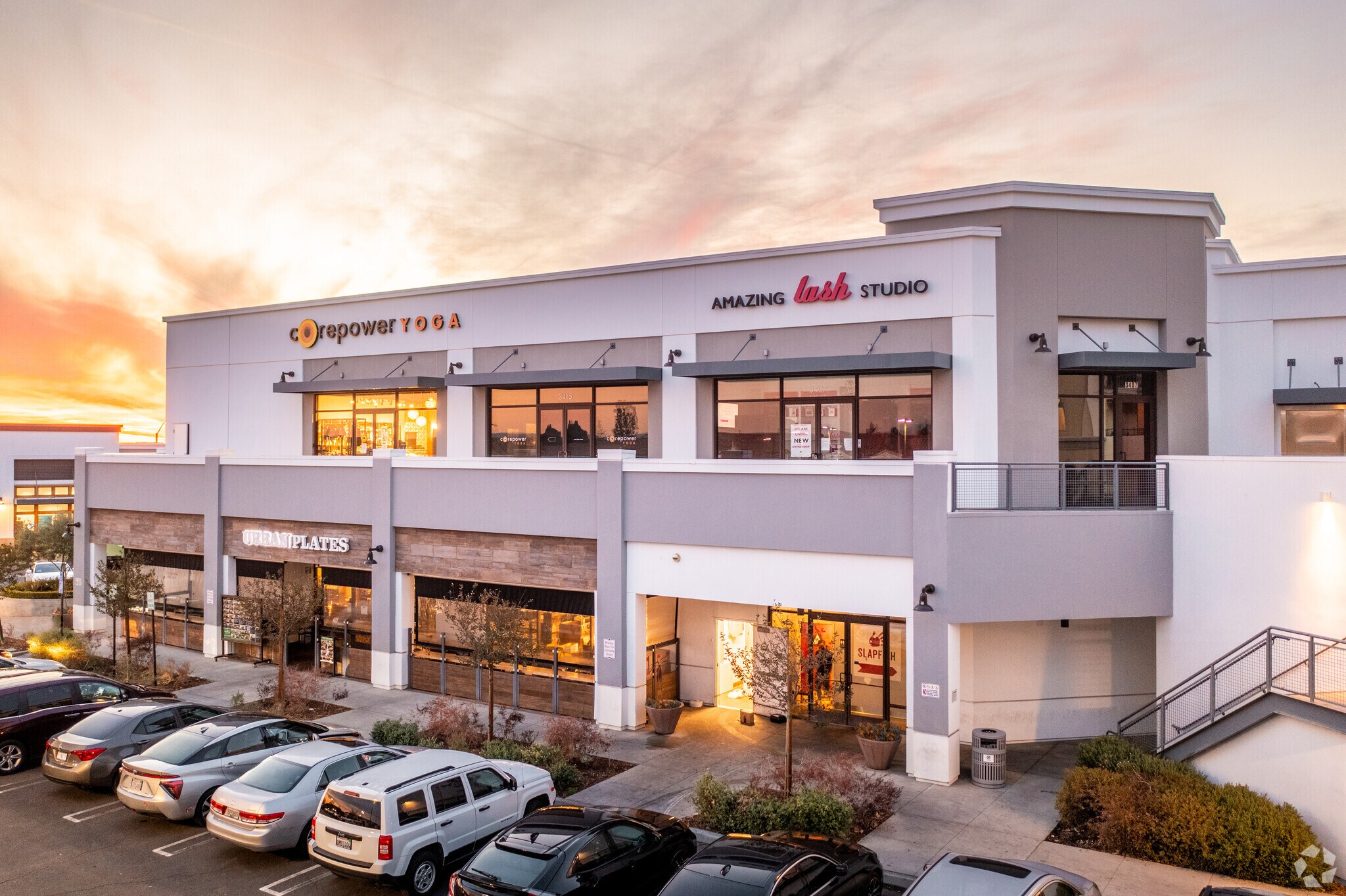 12128 Imperial Hwy & Valencia Ave, Brea, CA à louer Photo du bâtiment- Image 1 de 11