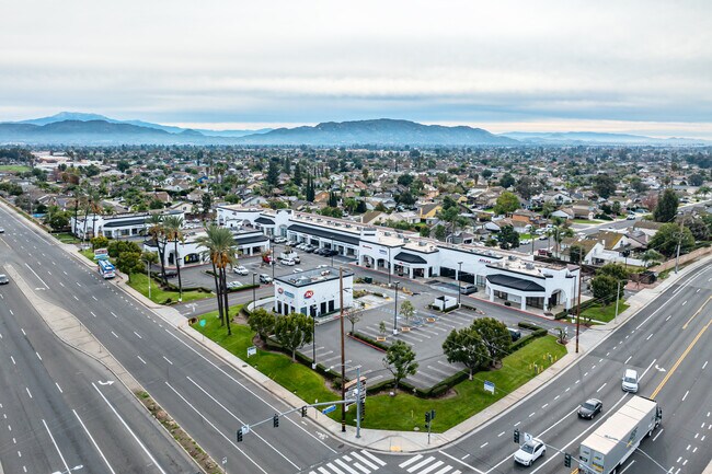 Plus de détails pour 24021 Alessandro Blvd, Moreno Valley, CA - Commerce de détail à louer