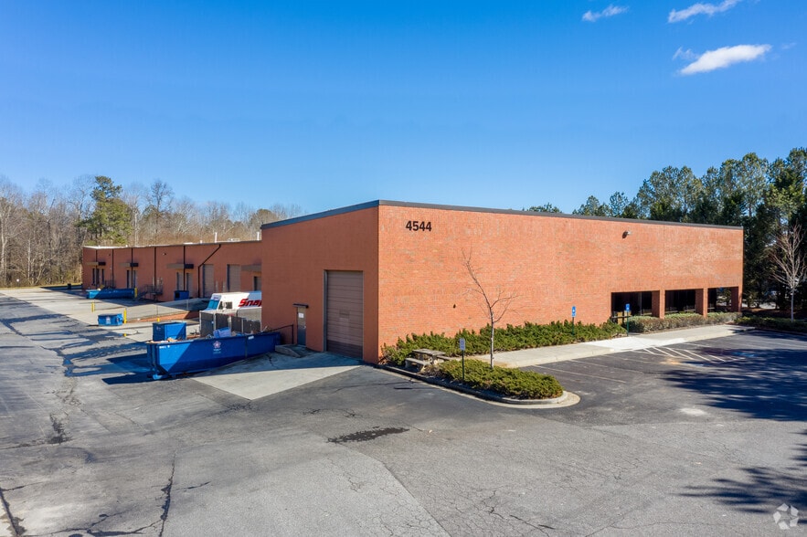 4544 Atwater Ct, Buford, GA for lease - Building Photo - Image 2 of 10