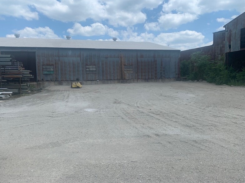 7800 E 12th St, Kansas City, MO for lease - Building Photo - Image 2 of 3