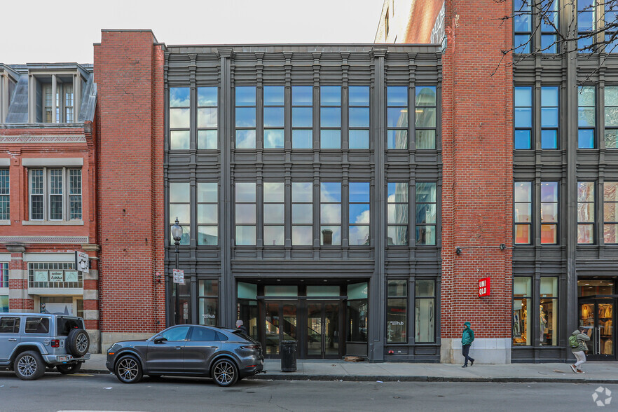 343-347 Newbury St, Boston, MA for lease - Building Photo - Image 1 of 5