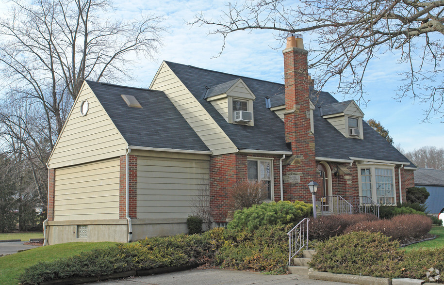 8137 N Main St, Dayton, OH à vendre - Photo principale - Image 1 de 1