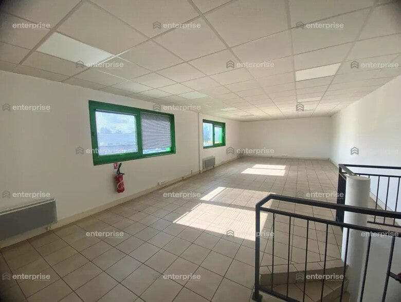 Flex dans Chambly à louer - Photo intérieure - Image 2 de 7