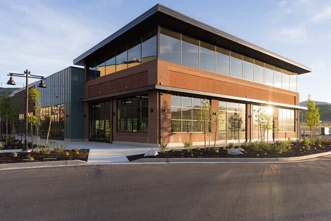 More details for Kearns Blvd, Park City, UT - Retail for Lease