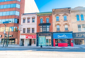 434 Richmond St, London, ON à louer Photo du bâtiment- Image 2 de 3