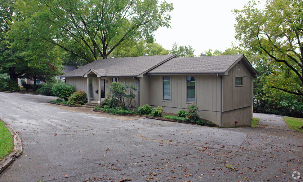 5222 Old Hixson Pike, Hixson, TN à vendre - Photo du bâtiment - Image 1 de 1