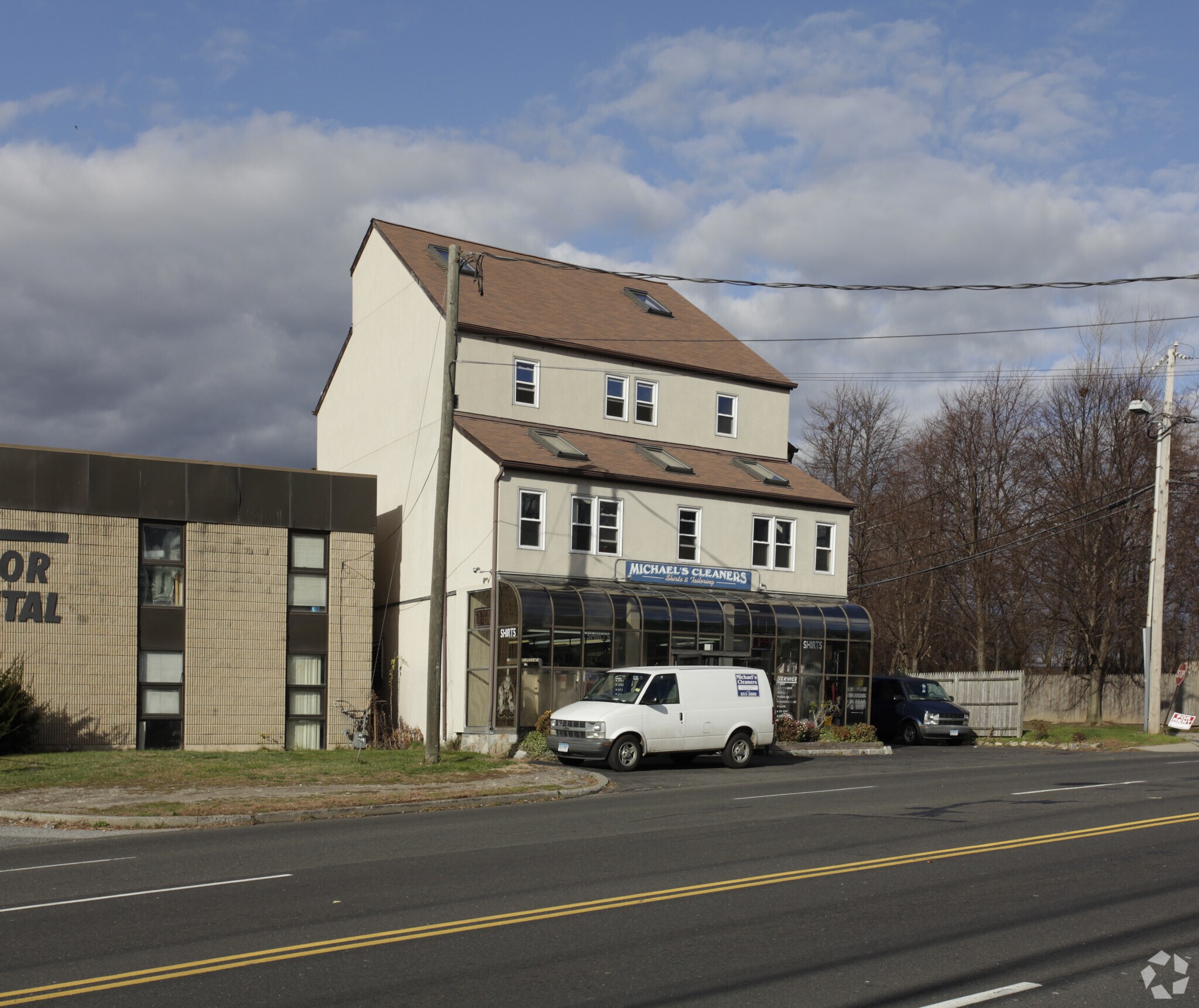 558 Connecticut Ave, Norwalk, CT à vendre Photo du bâtiment- Image 1 de 9