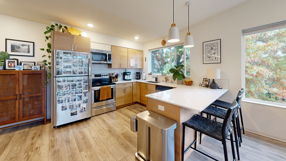 3402 15th Ave W, Seattle, WA à vendre - Numérisation 3D de Matterport - Image 2 de 16