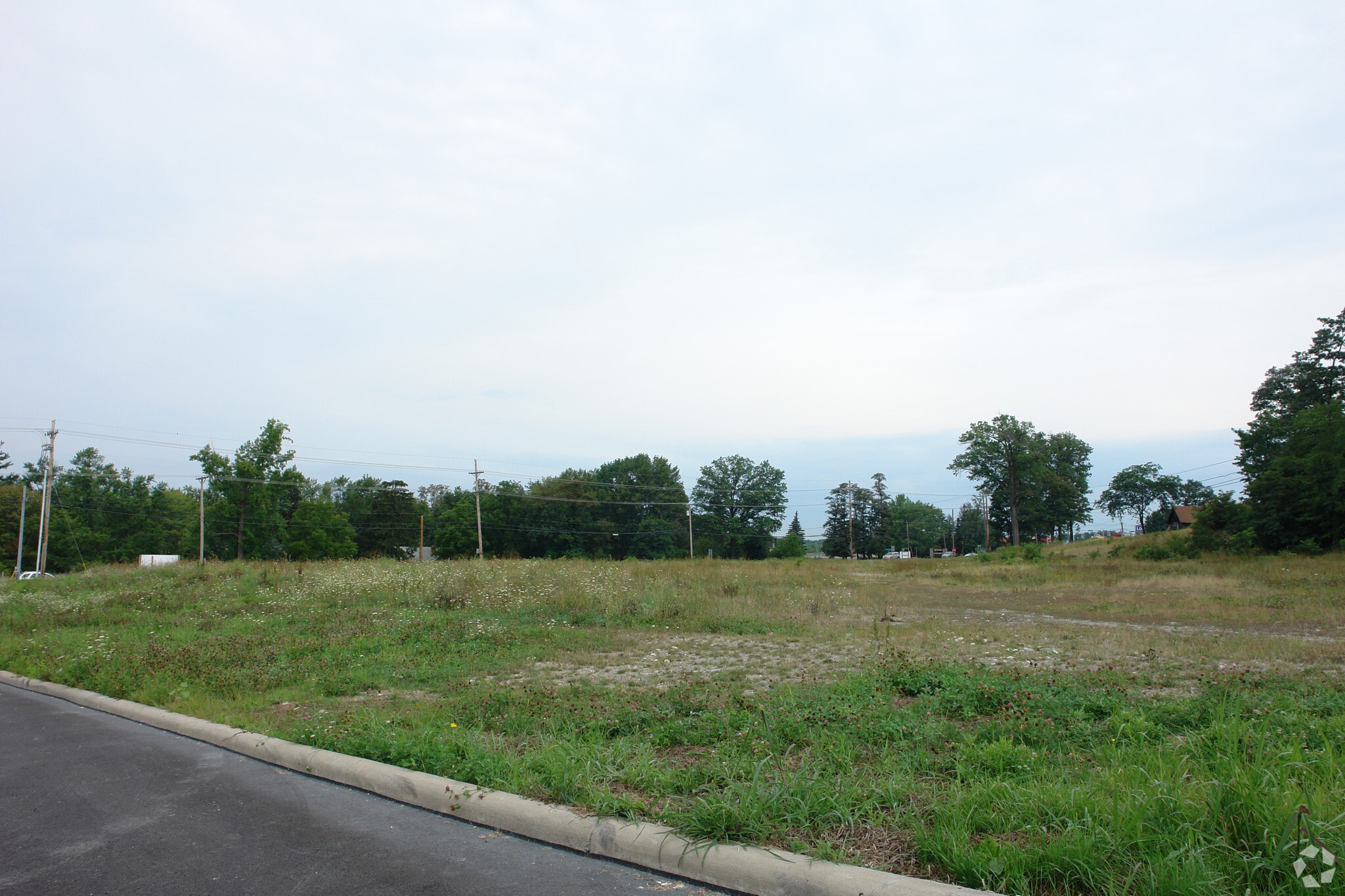 9999 Niles Cortland Rd, Warren, OH for sale Building Photo- Image 1 of 7