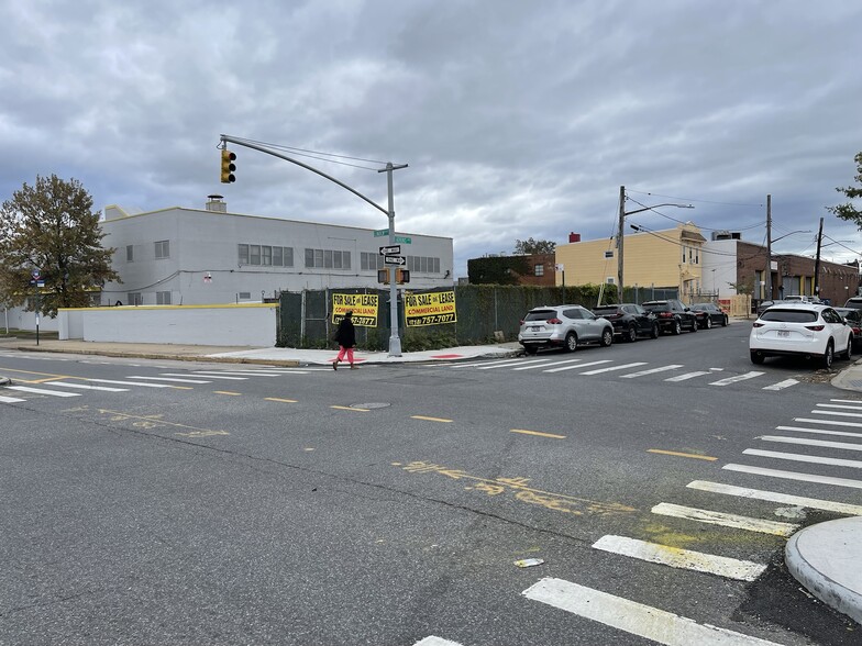 2396 Linden Blvd, Brooklyn, NY for sale - Building Photo - Image 1 of 1